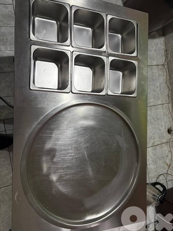 للبيع مكينة بوظة رول 0