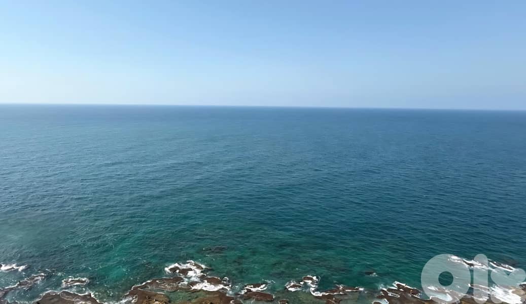 Apartment for sale in Manara/ Amazing Seaview/ Spacious 0