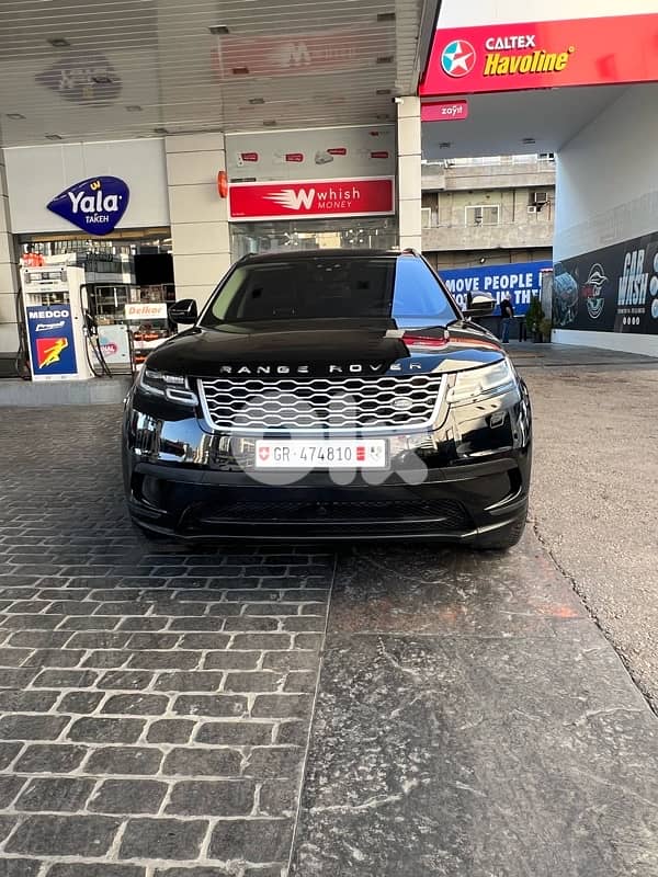 Land Rover Velar V6 2018 Black on Black Panoramic Clean carfax 0