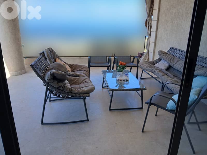 Apartment for sale in Amchit - شقة للبيع في عمشيت 0