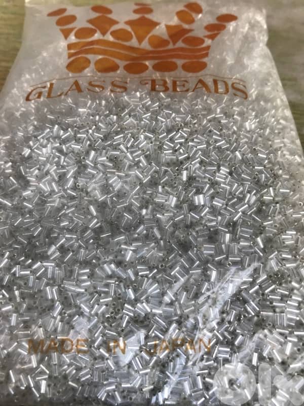 للبيع محتويات دار ازياء للألبسة الراقية Haute Couture 13