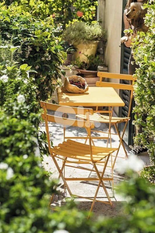 طاولة الكساندرا 0