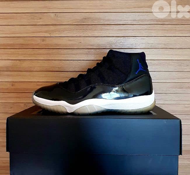 Air Jordan 11 Space Jam 0