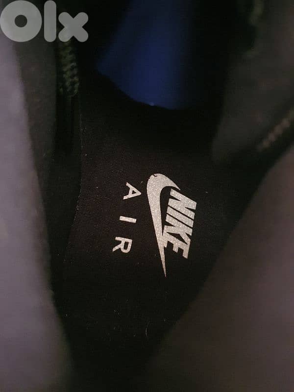 Air Jordan 11 Space Jam 3