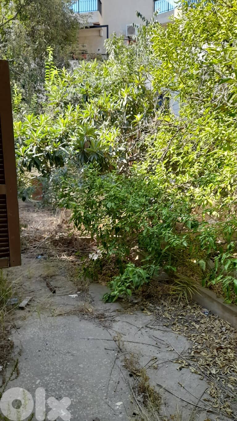 أرض للبيع في الحدث Land for sale in Hadath 0