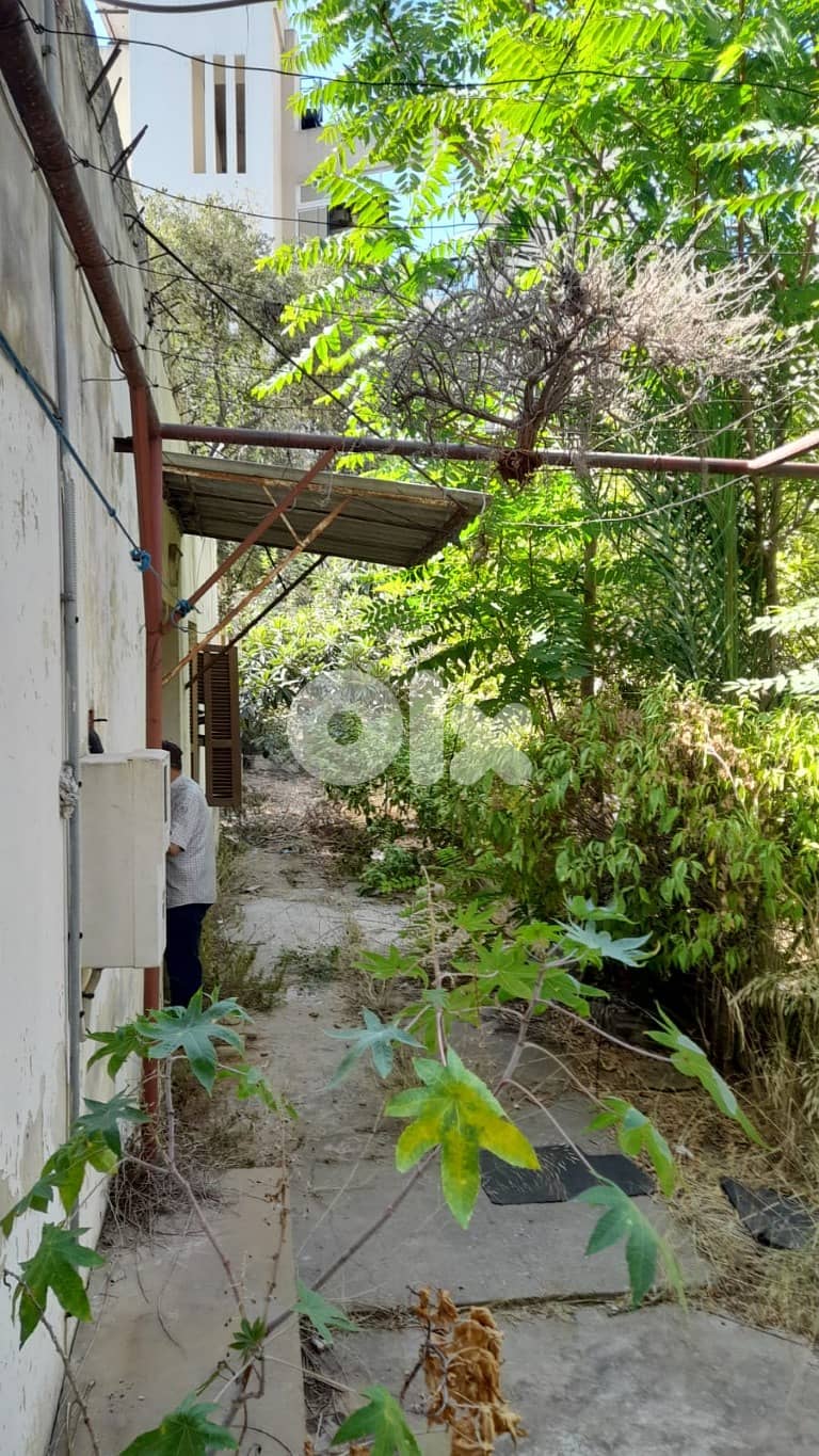 أرض للبيع في الحدث Land for sale in Hadath 4
