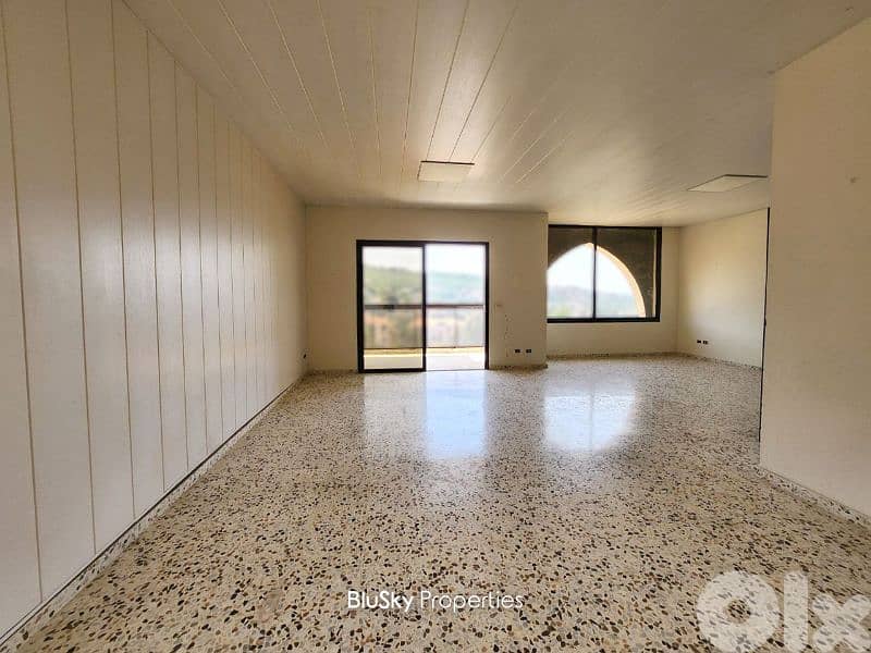 Apartment For RENT In Aashqout شقة للإيجار #YM 0