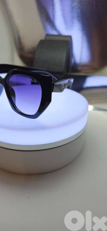 Prada new collection women Black cat eye Sunglasses 3