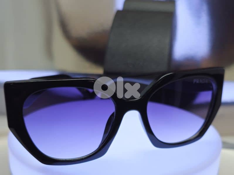 Prada new collection women Black cat eye Sunglasses 5