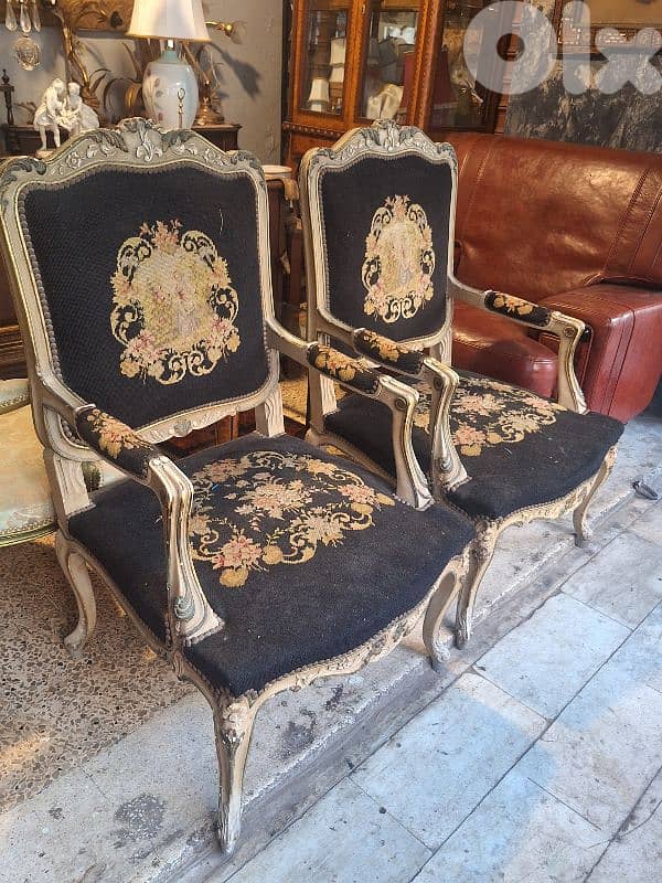 2 handmade french aubisson chairs 0