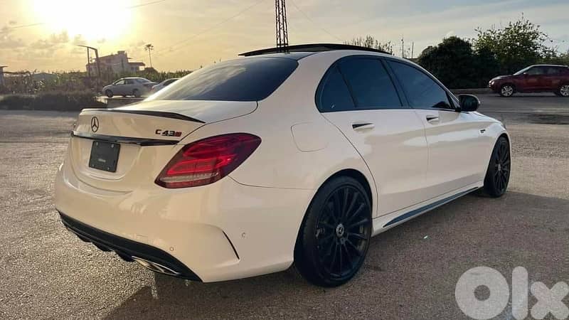 Mercedes 10