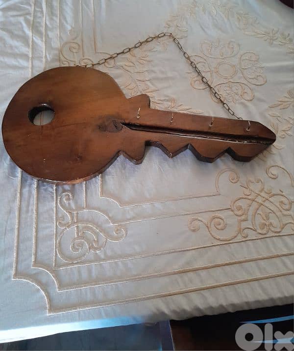 تعليقه مفاتيح جديدة خشب 2