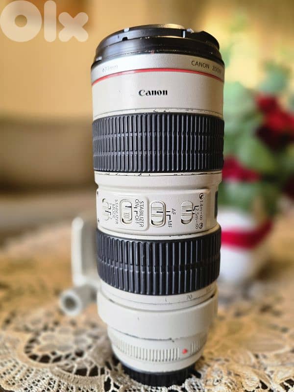 in good condition/ Canon EF 70-200mm f/2.8L USM 0