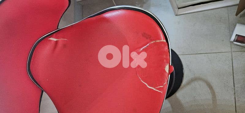 bar chairs 3 pieces 1