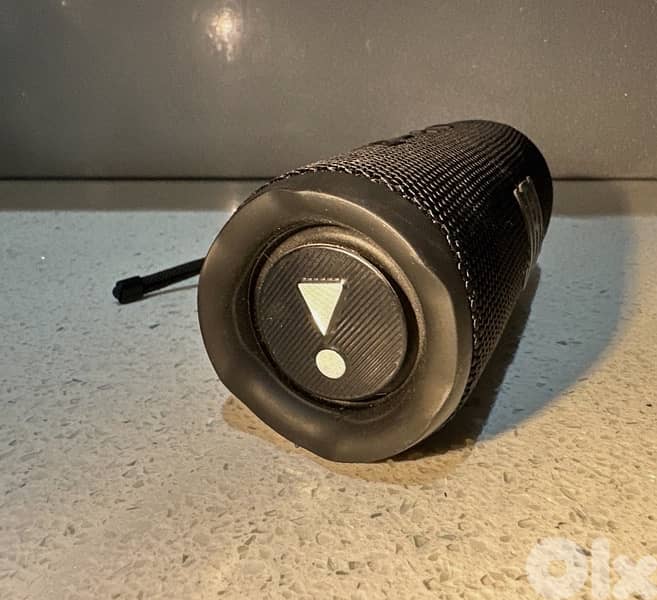 JBL Flip 6 like new 4