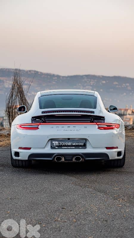 PORSCHE  911  CARRERA 4S  2017 White On Red 61.000Km ONLY 0