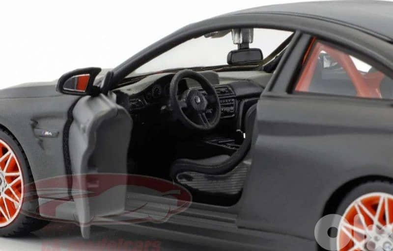 BMW M4 GTS diecast car model 1;24 7