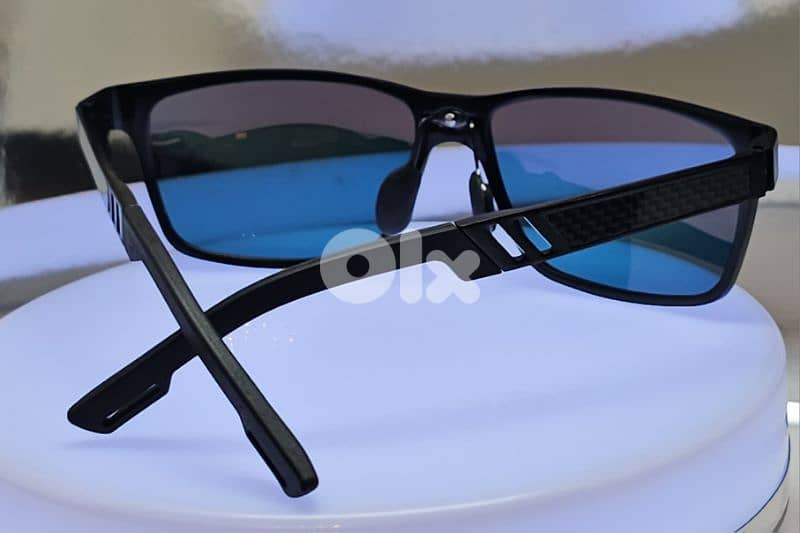 VEITHDIA POLARIZED SUNGLASSES WTH UV400 PROTECTION wth Aluminum Frame. 1