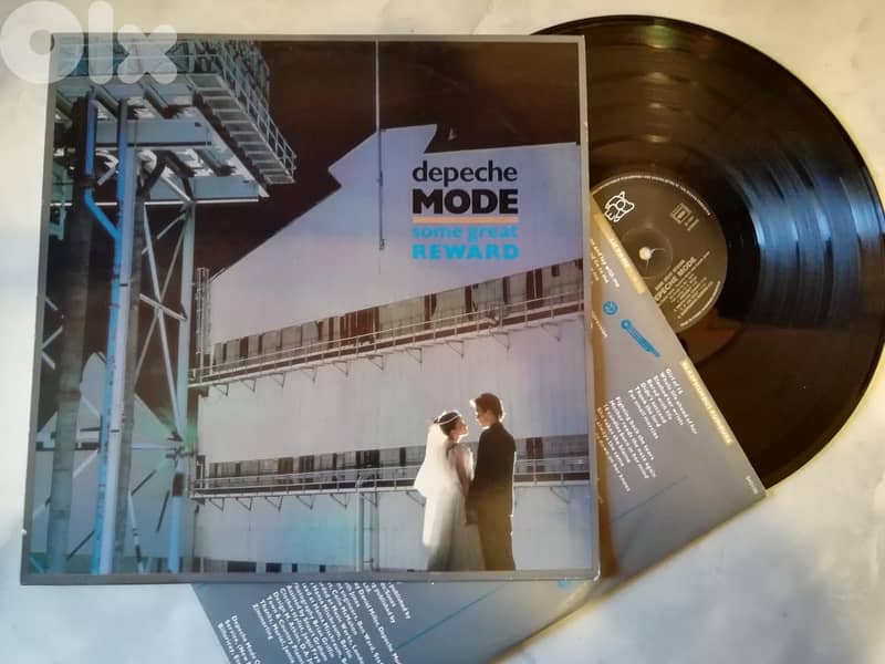 Any of these vinyl albums for 20$ check pics 6