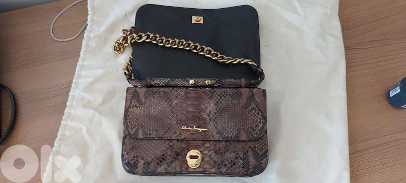 Salvadore Feragamo Crocodile bag 2
