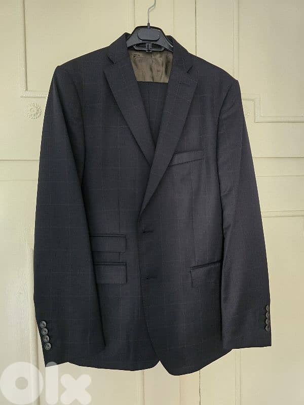 Navy blue check suit 52 0