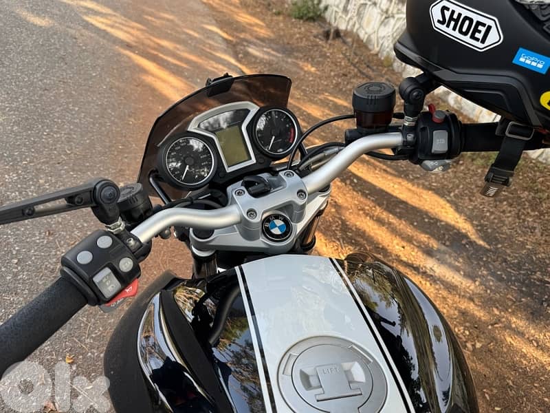BMW R1200R Classic 12