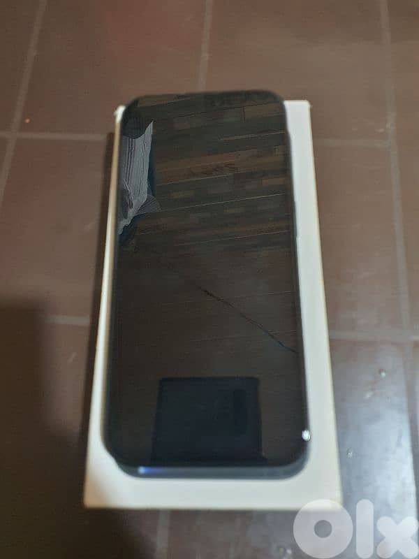 iphone 16 pro max 256 gb Esim locked 2
