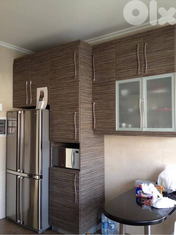 Apartment 200m for sale in Haret Sakher 0