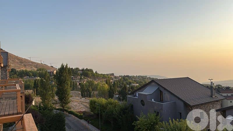 Luxurious 3 Bedrooms for sale - Tilal Faqra 0