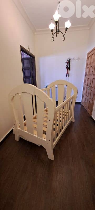 Big White Bed for Babys + Gift 5