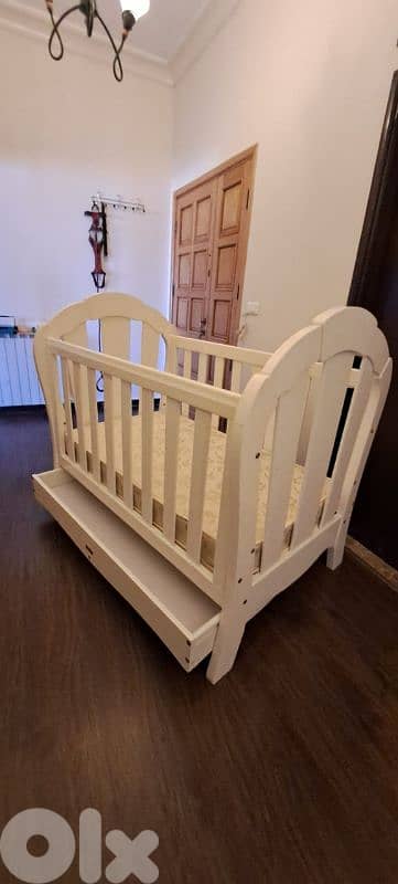 Big White Bed for Babys + Gift 11