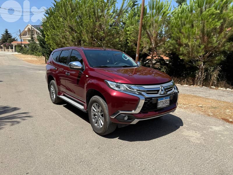 Mitsubishi Montero Sport 2017 3.0L V6 – Only 30,290 km – GCC Specs 0