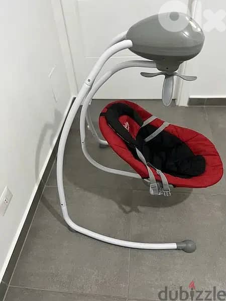 Car seat with crib and swing as new 0