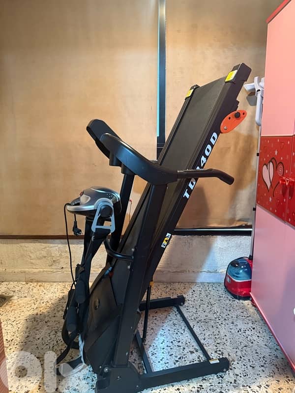 like new treadmill 5