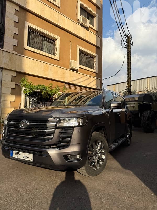 Toyota Land Cruiser 2023 0