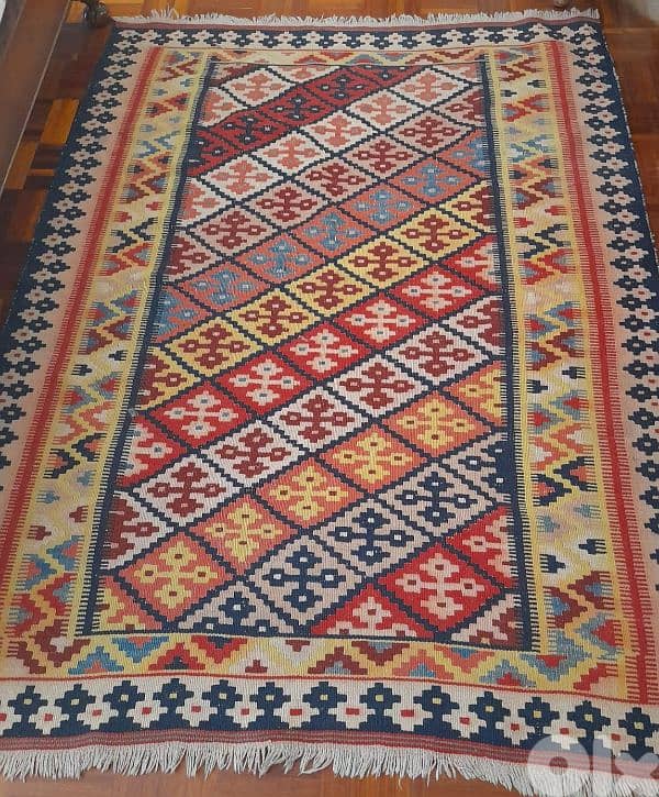 colorful rug 0