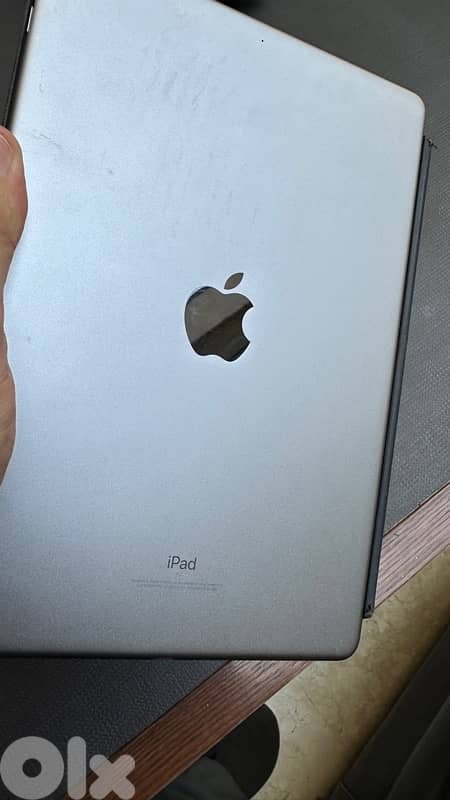 iPad Pro like new ( serious buyers ) 0