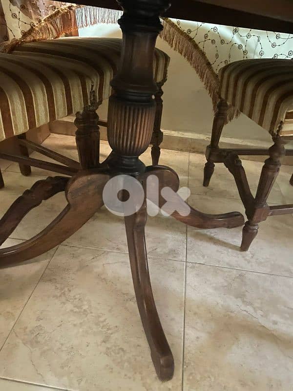 طاولة سفرة 1