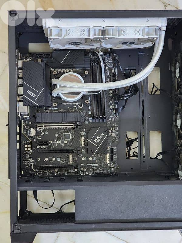 GAMING PC | 275 USD 9