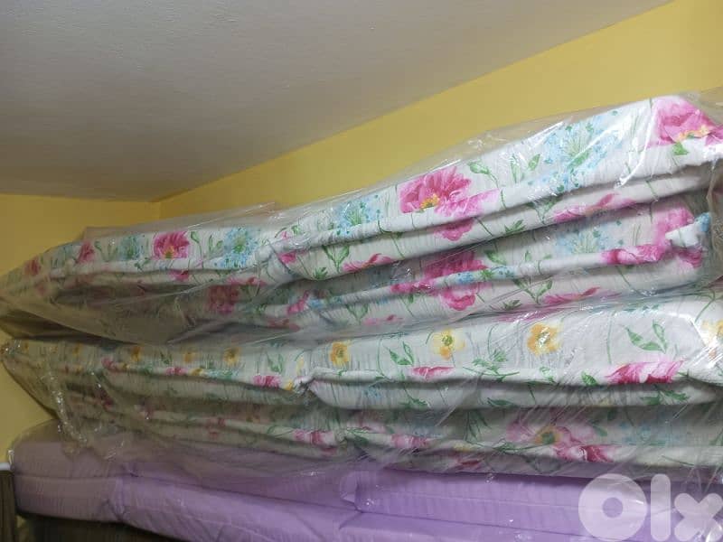 فرشة مرجوحة 3 مقاعد 0