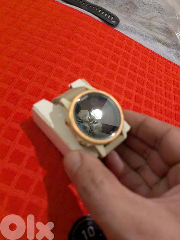 Garmin Fenix 5s Rose gold Saphire edition 0
