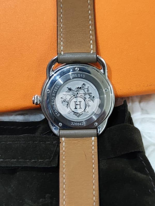 Hermes Paris Arceau unisex luxury watch 4