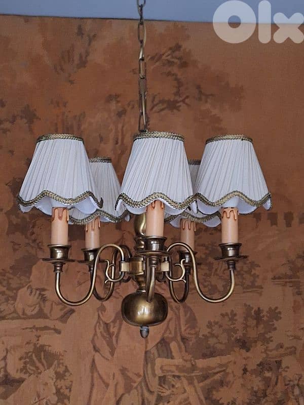 flemish 5 lamps brass chandelier 3