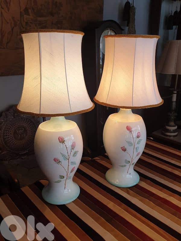2 italian signed porcelain lamps 0