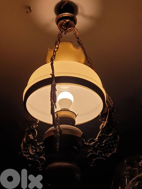 opaline chandelier 0