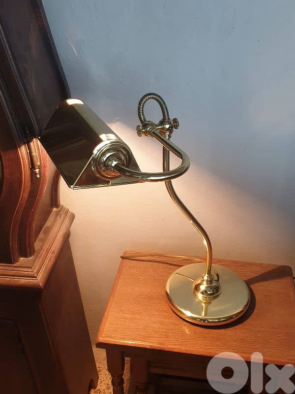 english unique brass lamp 1
