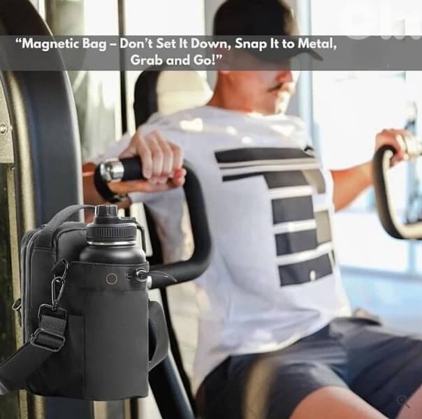 Magnetic Gym Bag With Water Bottle Holder 0