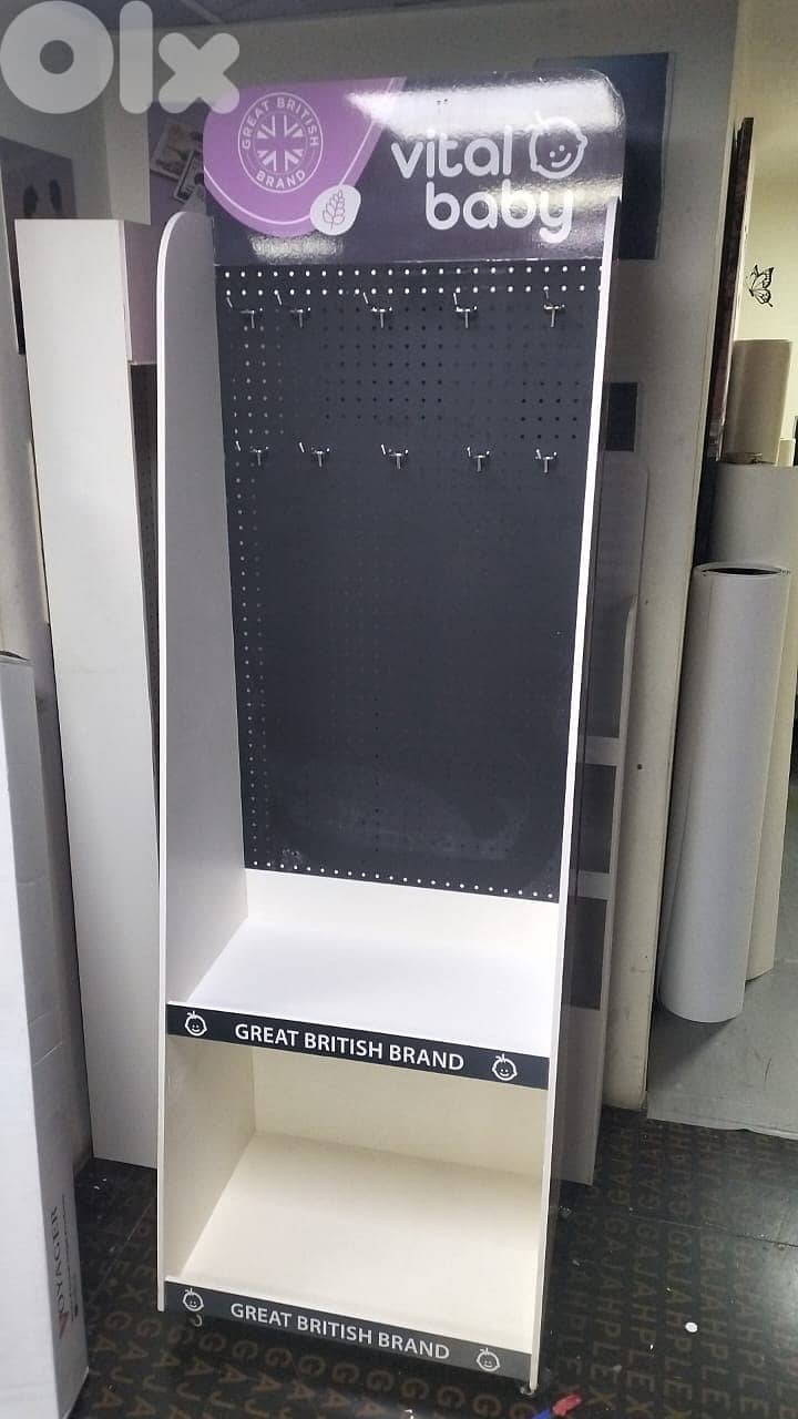 Plastic retail display stand 3