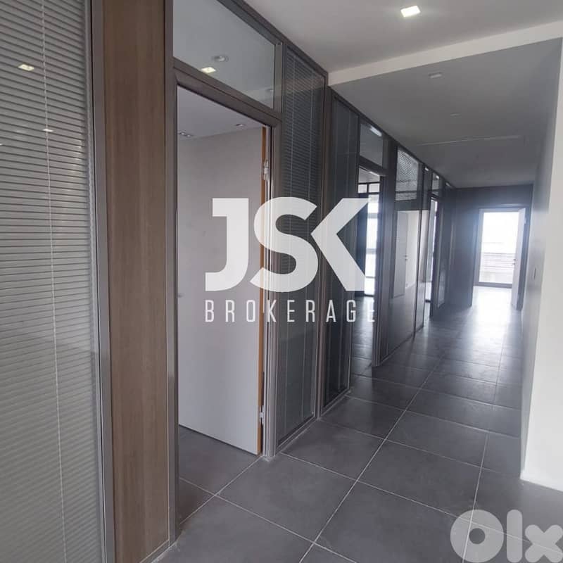 L11830 - 130 SQM Office for Rent in Downtown 0