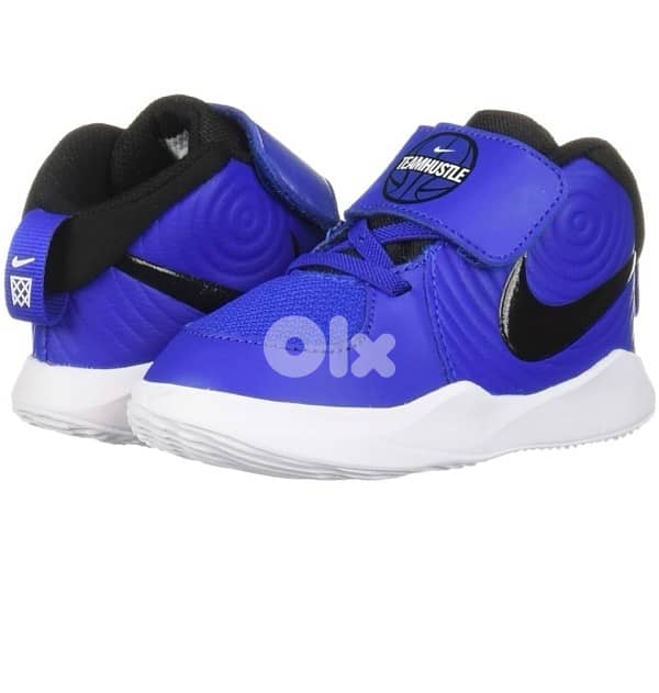 Nike Team Hustle D 9 Sneakers 0